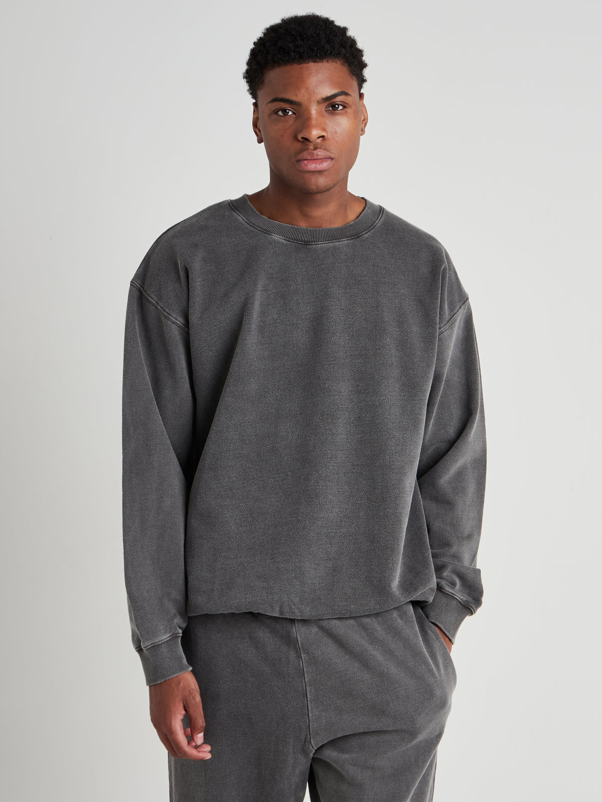 Washed Crew Neck Sweatshirt - Vintage Charcoal Wash-7