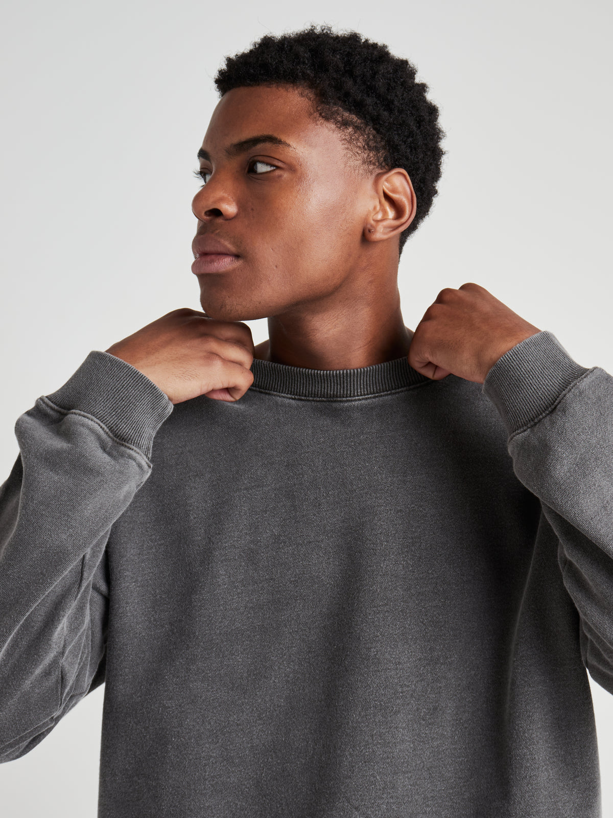 Washed Crew Neck Sweatshirt - Vintage Charcoal Wash