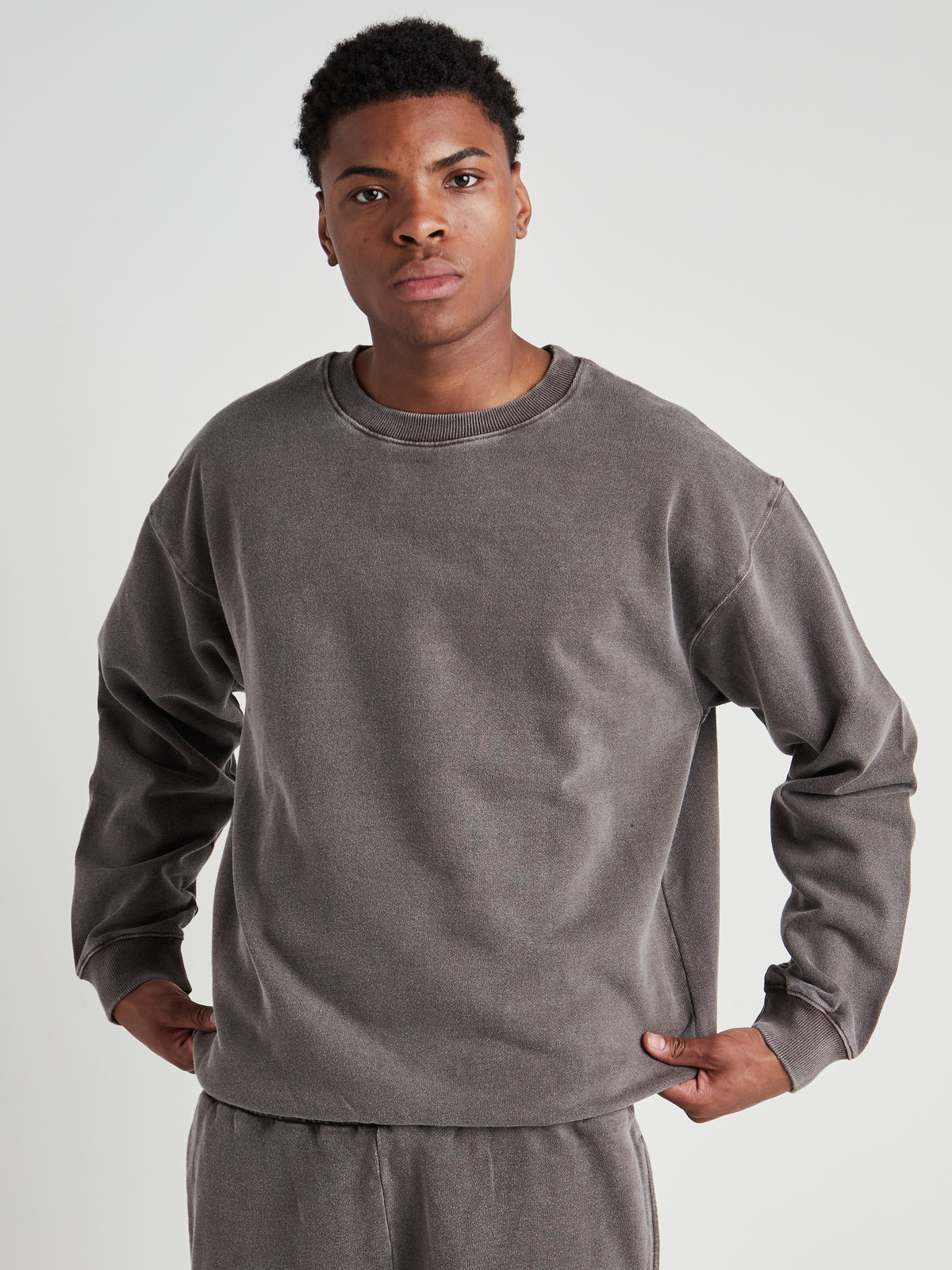 Washed Crew Neck Sweatshirt - Espresso Brown Wash