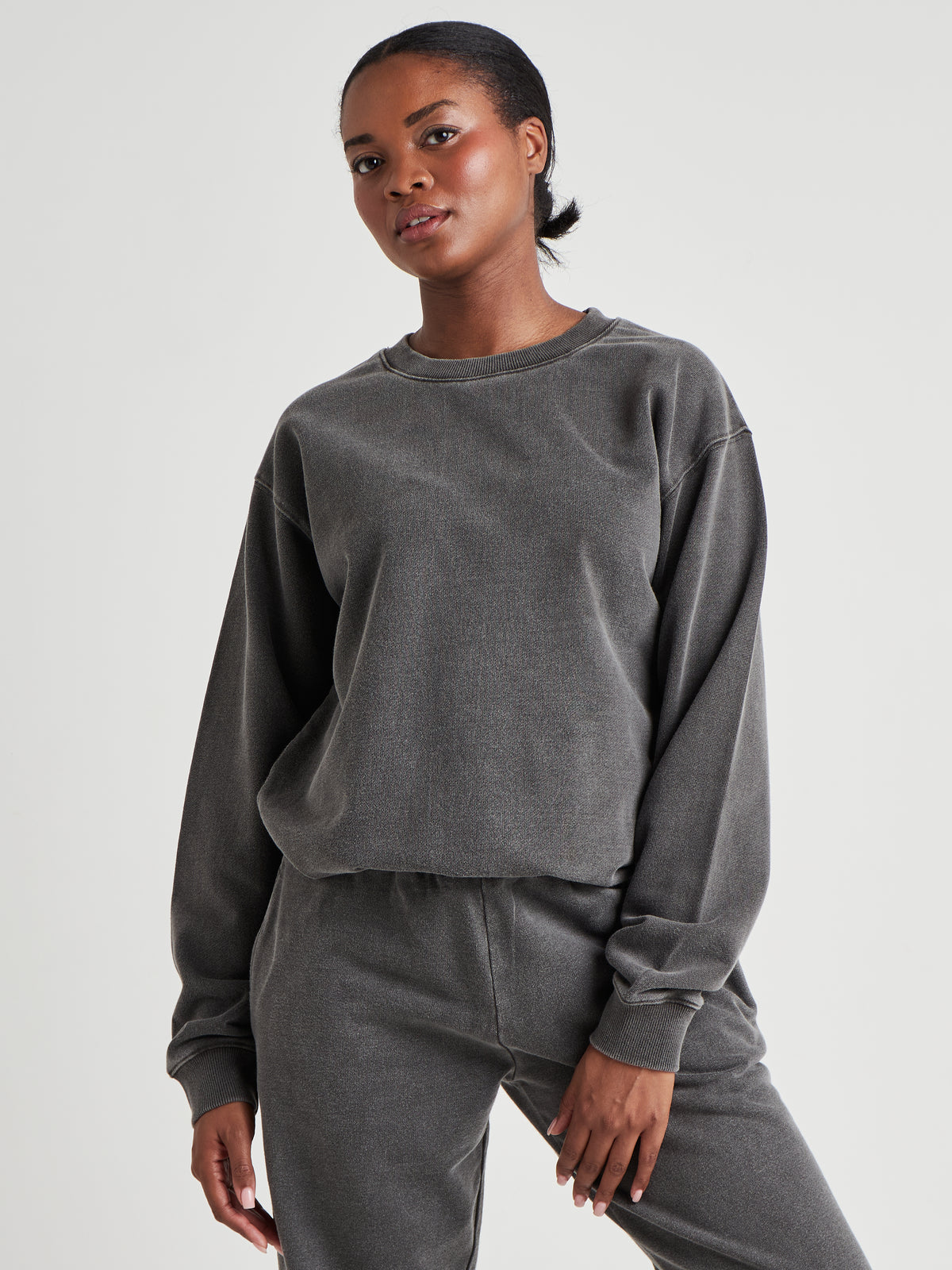 Washed Crew Neck Sweatshirt - Vintage Charcoal Wash-6