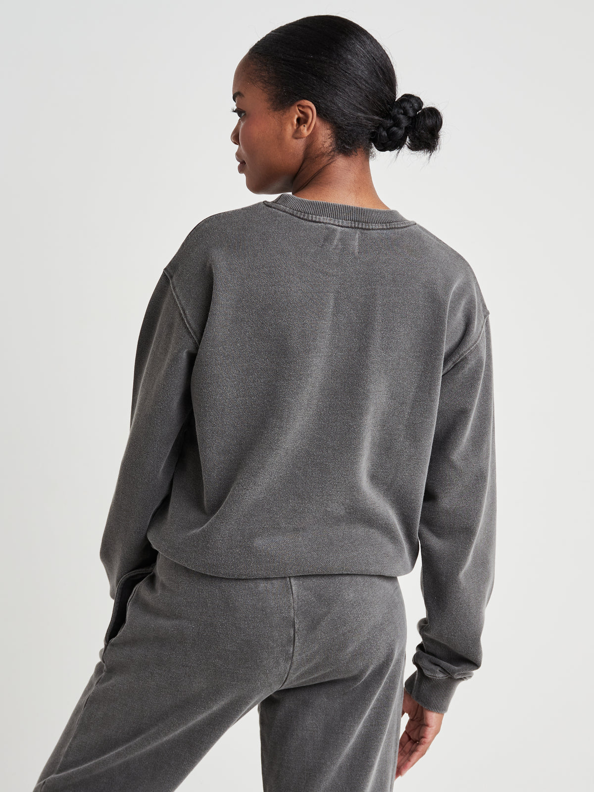 Washed Crew Neck Sweatshirt - Vintage Charcoal Wash-8