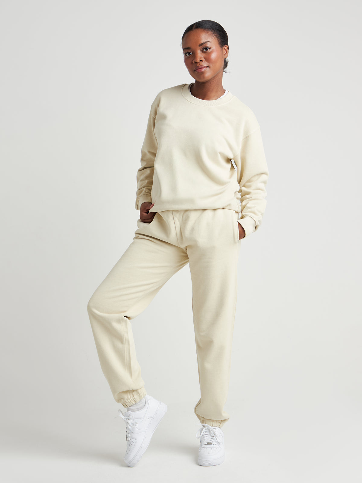 Washed Crew Neck Sweatshirt - Cream Pearl Wash-9