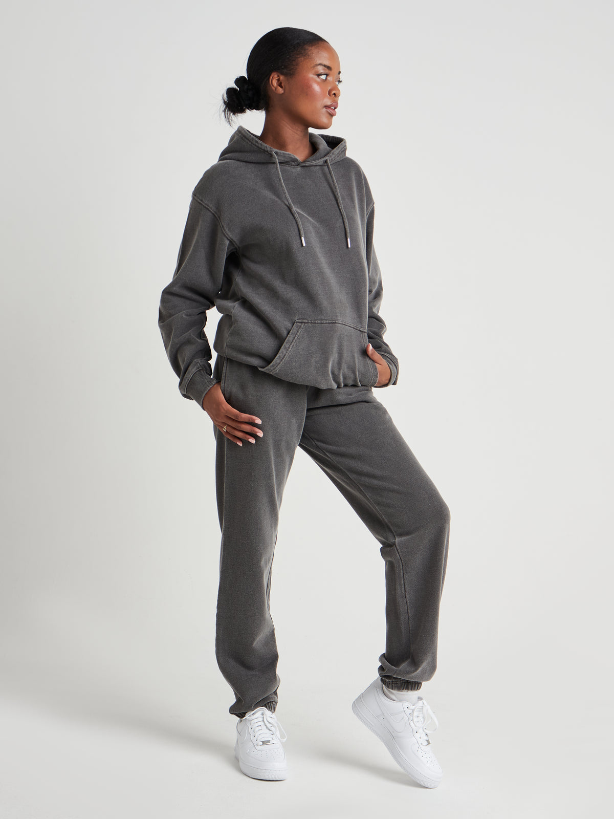 Relaxed Sculpted Cuff Jogger - Vintage Charcoal Wash-4