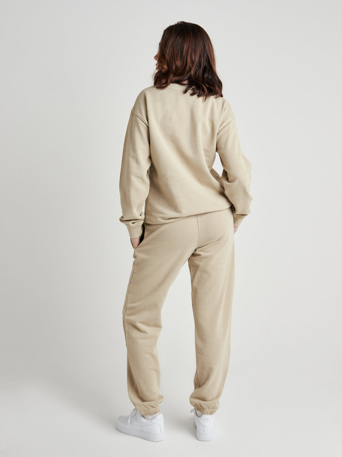 Relaxed Sculpted Cuff Jogger - Natural Khaki Wash-7