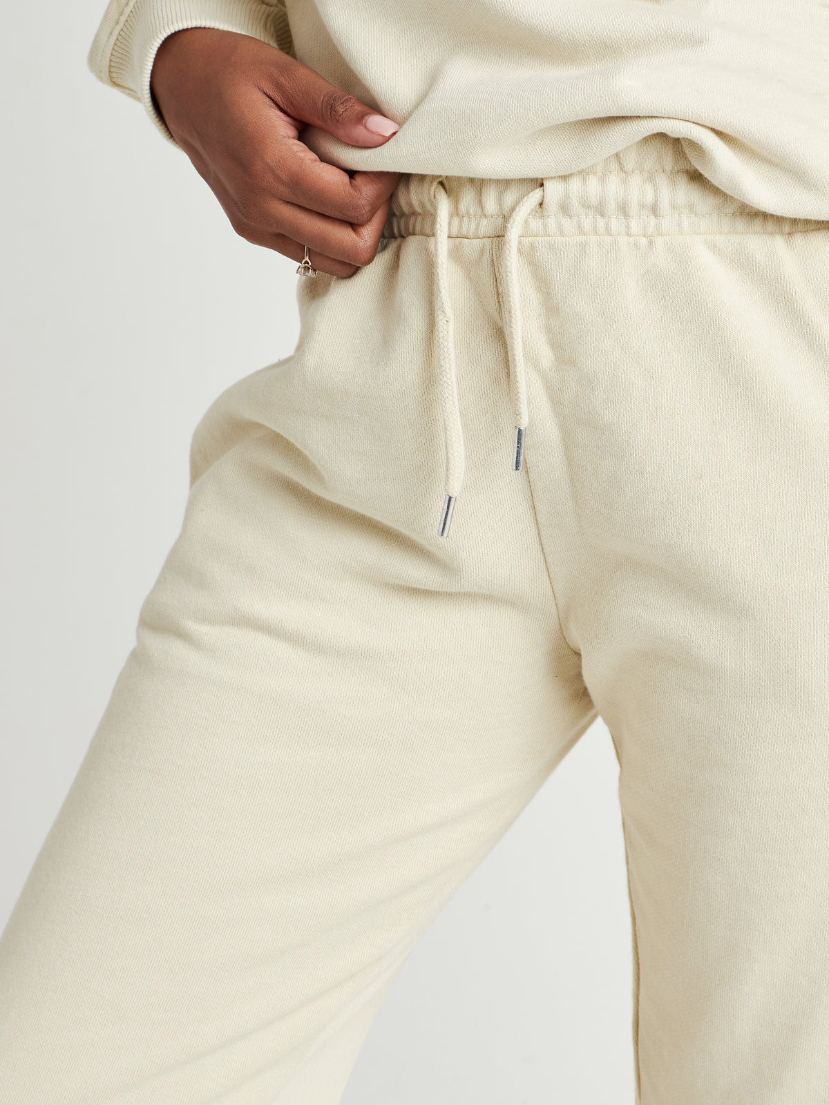 Relaxed Sculpted Cuff Jogger - Cream Pearl Wash-9
